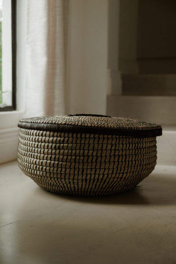 Short Bulbous Baskets